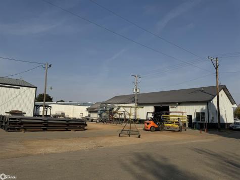 1315 S 8th Street Clear Lake IA 50428