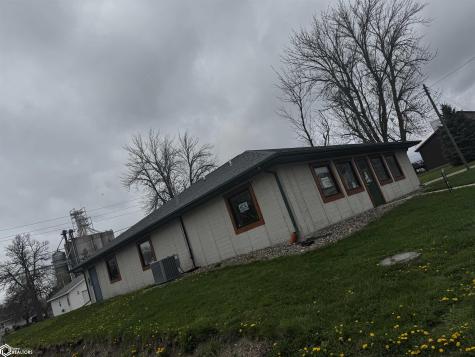 310 Central Avenue E Clarion IA 50525