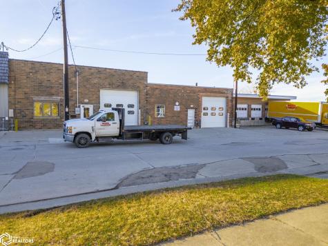708-712 S Jefferson Mason City IA 50401