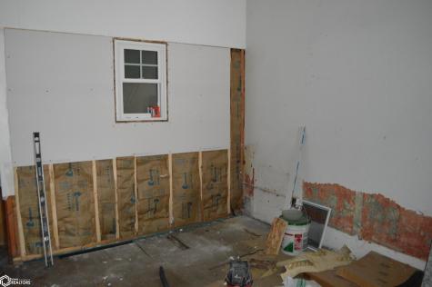 113 N 2nd Street Greene IA 50636