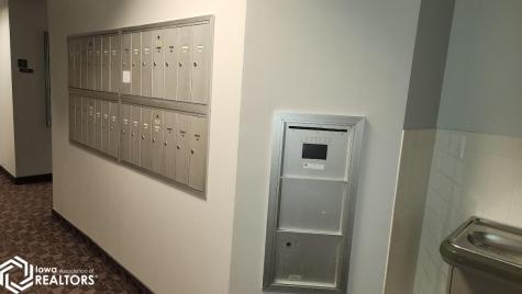 202 1st Street Mason City IA 50401