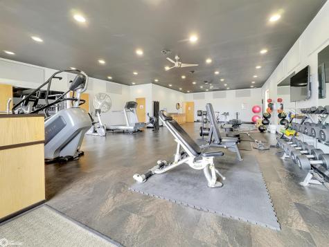 808 4th Street NE Hampton IA 50441