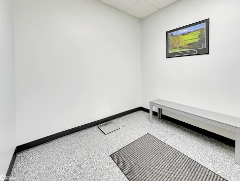 808 4th Street NE Hampton IA 50441