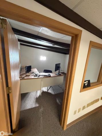 120 9th Street SW Clarion IA 50525