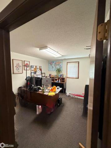 120 9th Street SW Clarion IA 50525