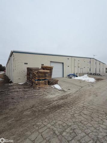120 9th Street SW Clarion IA 50525