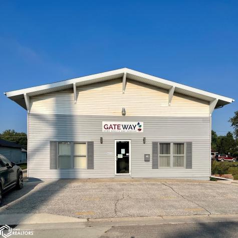 210 1st Street SW Clarion IA 50525