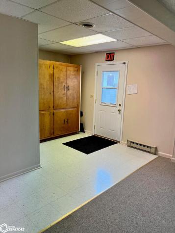 210 1st Street SW Clarion IA 50525