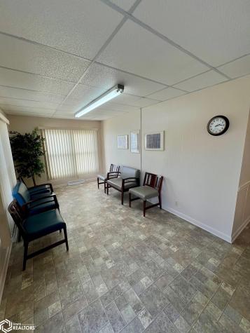 210 1st Street SW Clarion IA 50525