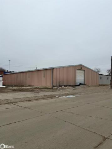 110 1st Street SE Clarion IA 50525