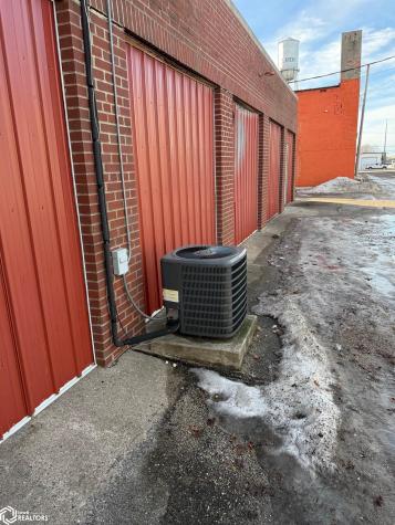 110 1st Street SE Clarion IA 50525