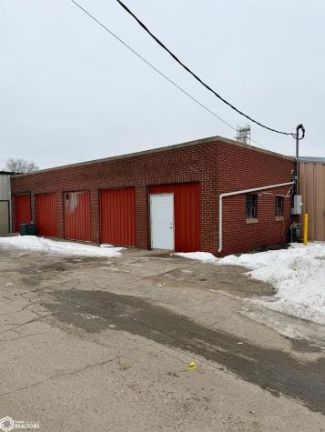 110 1st Street SE Clarion IA 50525