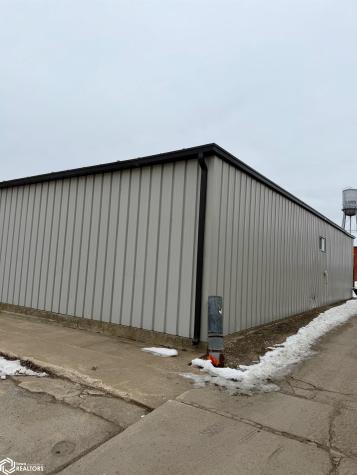 110 1st Street SE Clarion IA 50525