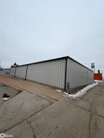 110 1st Street SE Clarion IA 50525