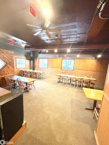 125 1st Street SE Mason City IA 50401