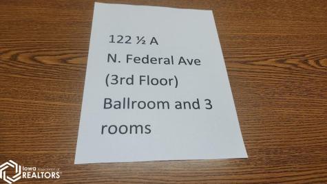 122-124 N Federal Avenue Mason City IA 50401