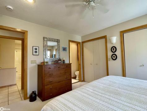 414 E Lake Street Ventura IA 50482