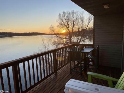 414 E Lake Street Ventura IA 50482