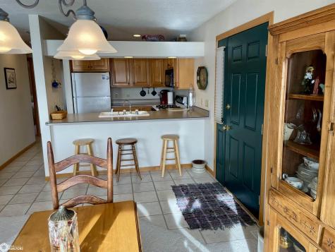 414 E Lake Street Ventura IA 50482