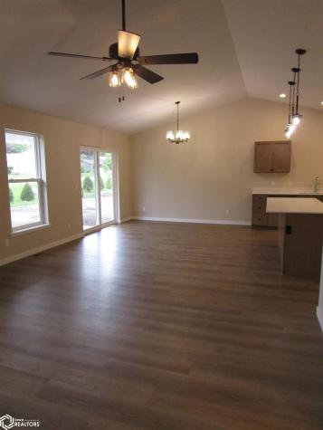 2311 Heritage Lane Iowa Falls IA 50126