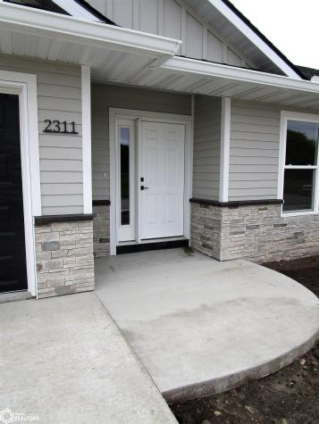 2311 Heritage Lane Iowa Falls IA 50126