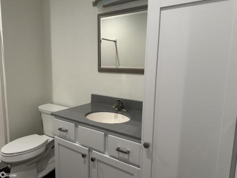 110 Rockslyvania Street Iowa Falls IA 50126