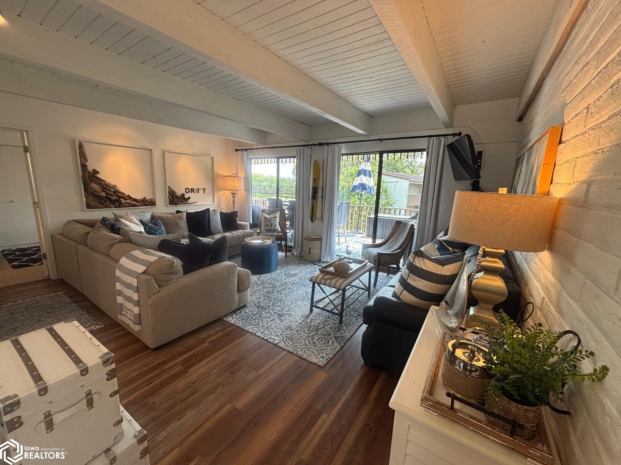 2700 North Shore Drive Clear Lake IA 50428