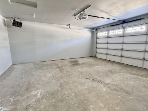 317 27th Place S Clear Lake IA 50428