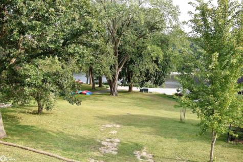 2362 River Road Iowa Falls IA 50126