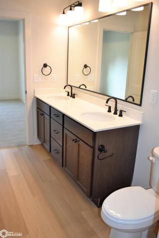 2362 River Road Iowa Falls IA 50126