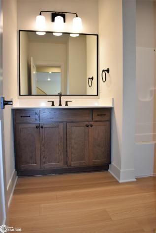 2362 River Road Iowa Falls IA 50126