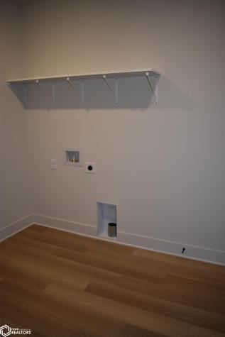 2362 River Road Iowa Falls IA 50126