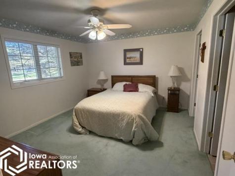 1617 N 8th Street Clear Lake IA 50428