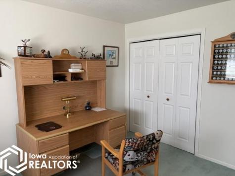 1617 N 8th Street Clear Lake IA 50428