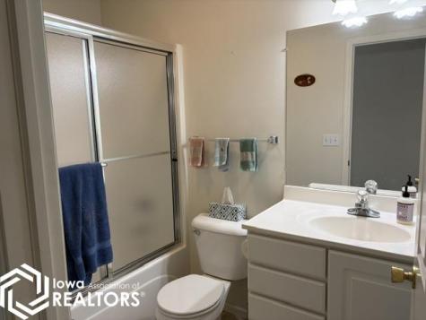 1617 N 8th Street Clear Lake IA 50428