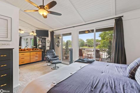 2700 N Shore Drive Clear Lake IA 50428