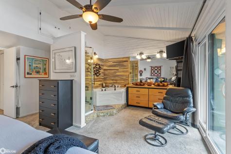 2700 N Shore Drive Clear Lake IA 50428