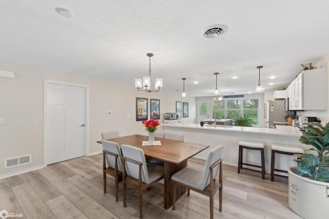 401 Oak Hill Court Clear Lake IA 50428