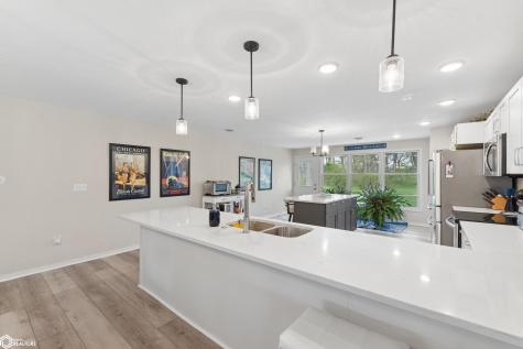 401 Oak Hill Court Clear Lake IA 50428