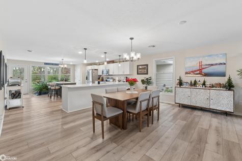 401 Oak Hill Court Clear Lake IA 50428