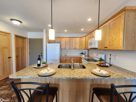 809 7th Avenue N #311 Clear Lake IA 50428