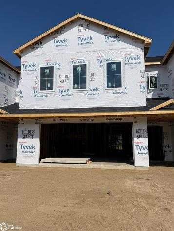 206 Stonebrook Court Clear Lake IA 50428