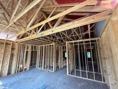 206 Stonebrook Court Clear Lake IA 50428