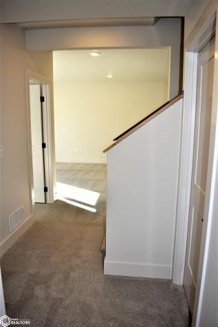 2358 River Road Iowa Falls IA 50126