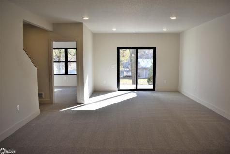 2358 River Road Iowa Falls IA 50126