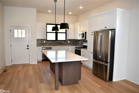 2358 River Road Iowa Falls IA 50126