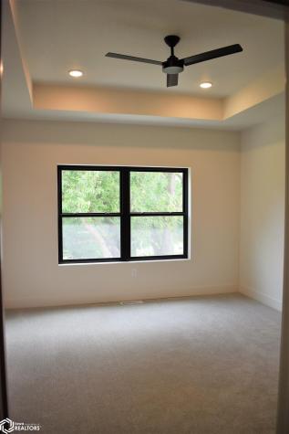 2356 River Road Iowa Falls IA 50126