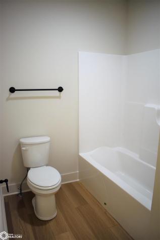 2356 River Road Iowa Falls IA 50126