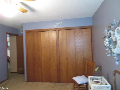212 3rd Avenue NE Clarion IA 50525