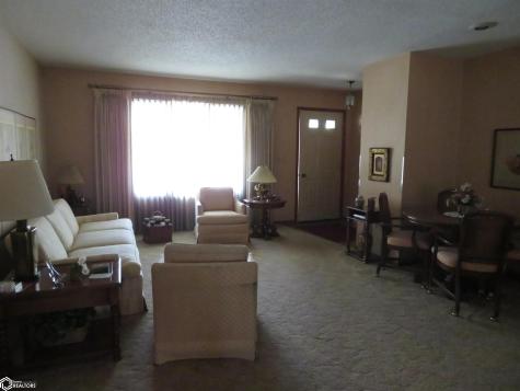 212 3rd Avenue NE Clarion IA 50525